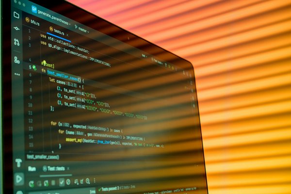 Quelles sont les meilleures pratiques pour la gestion des performances des applications mobiles?